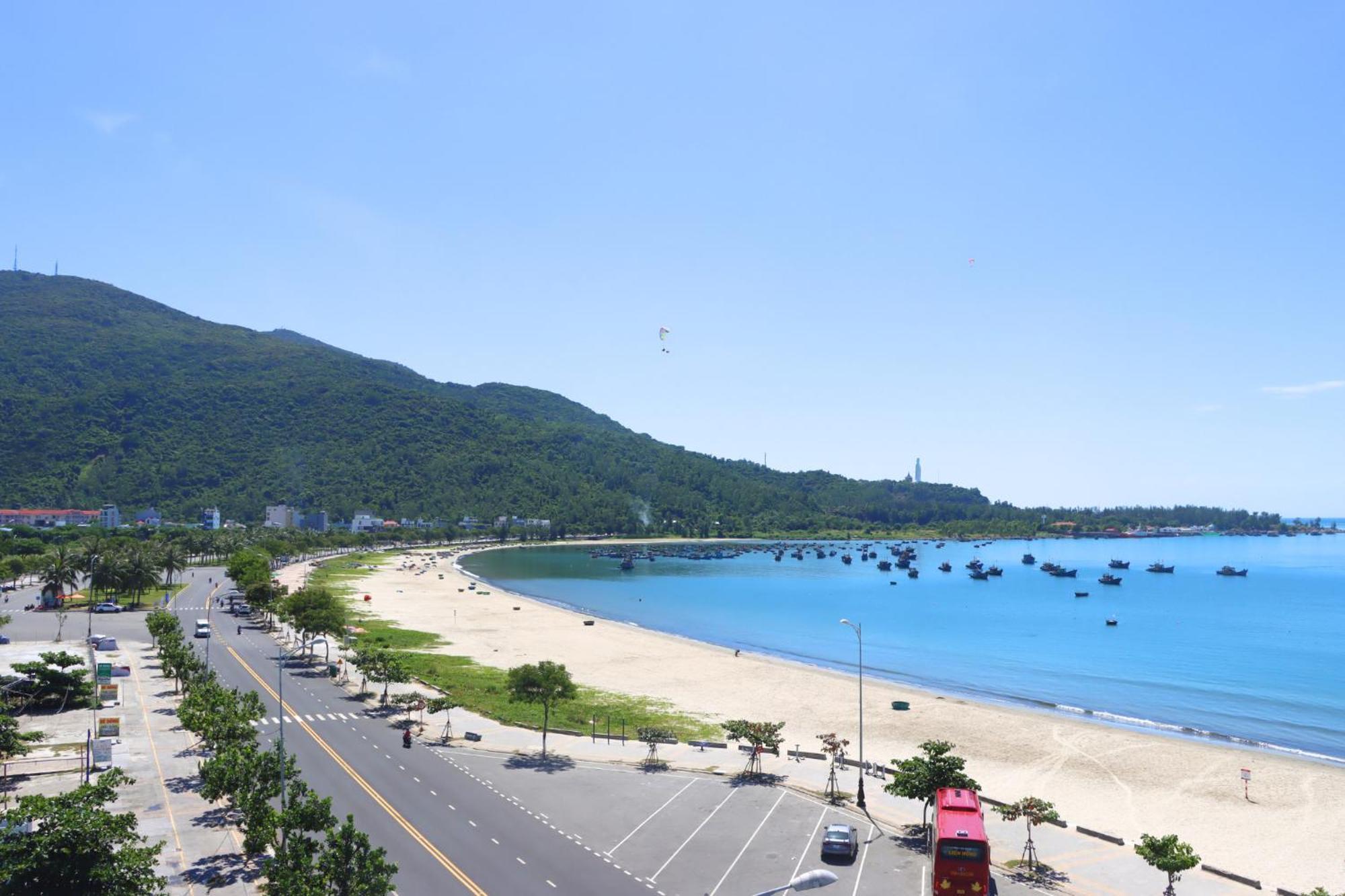 Sontra Sea Hotel Da Nang Exterior photo